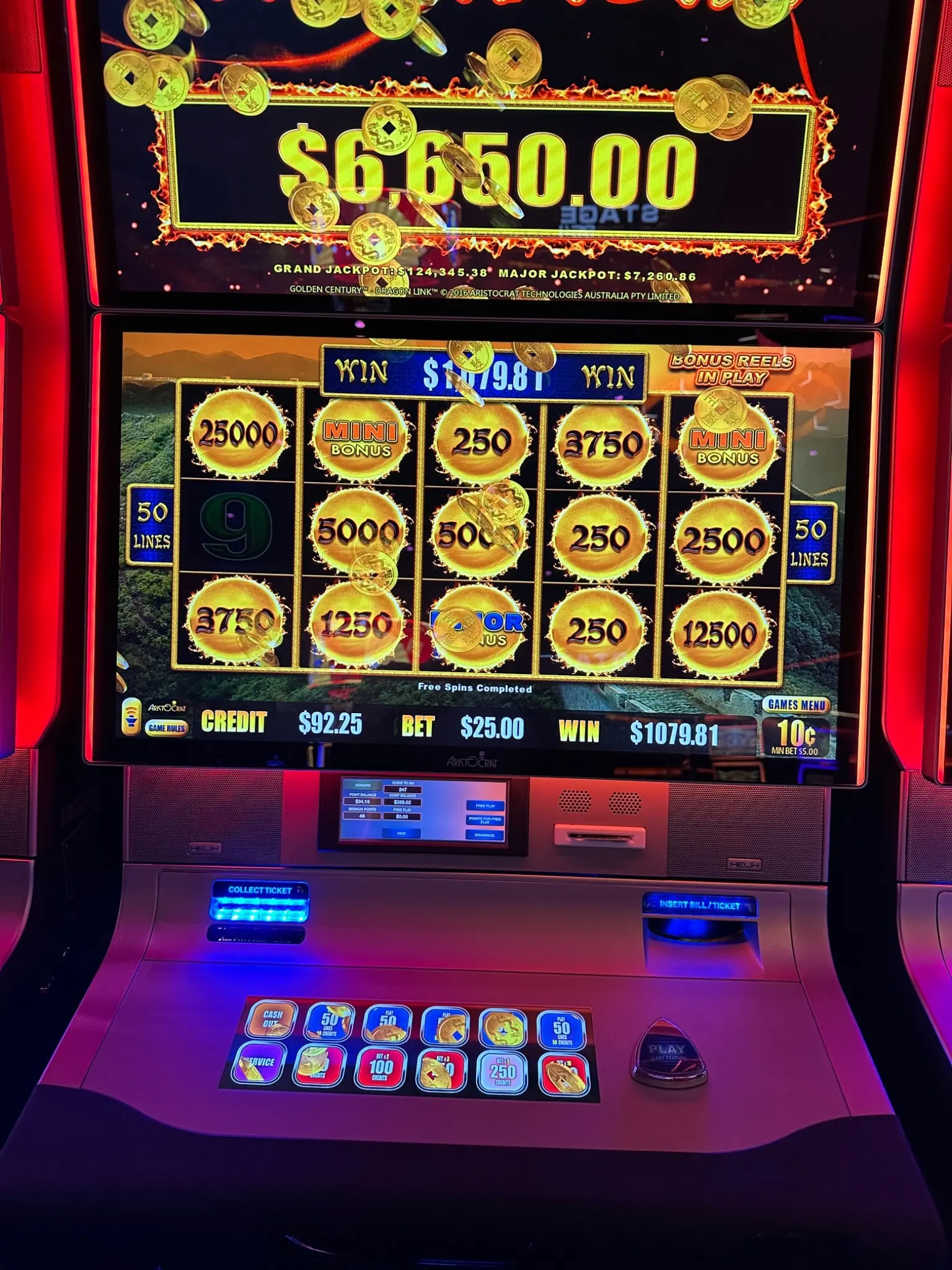 Slot machine displaying winning jackpot amount